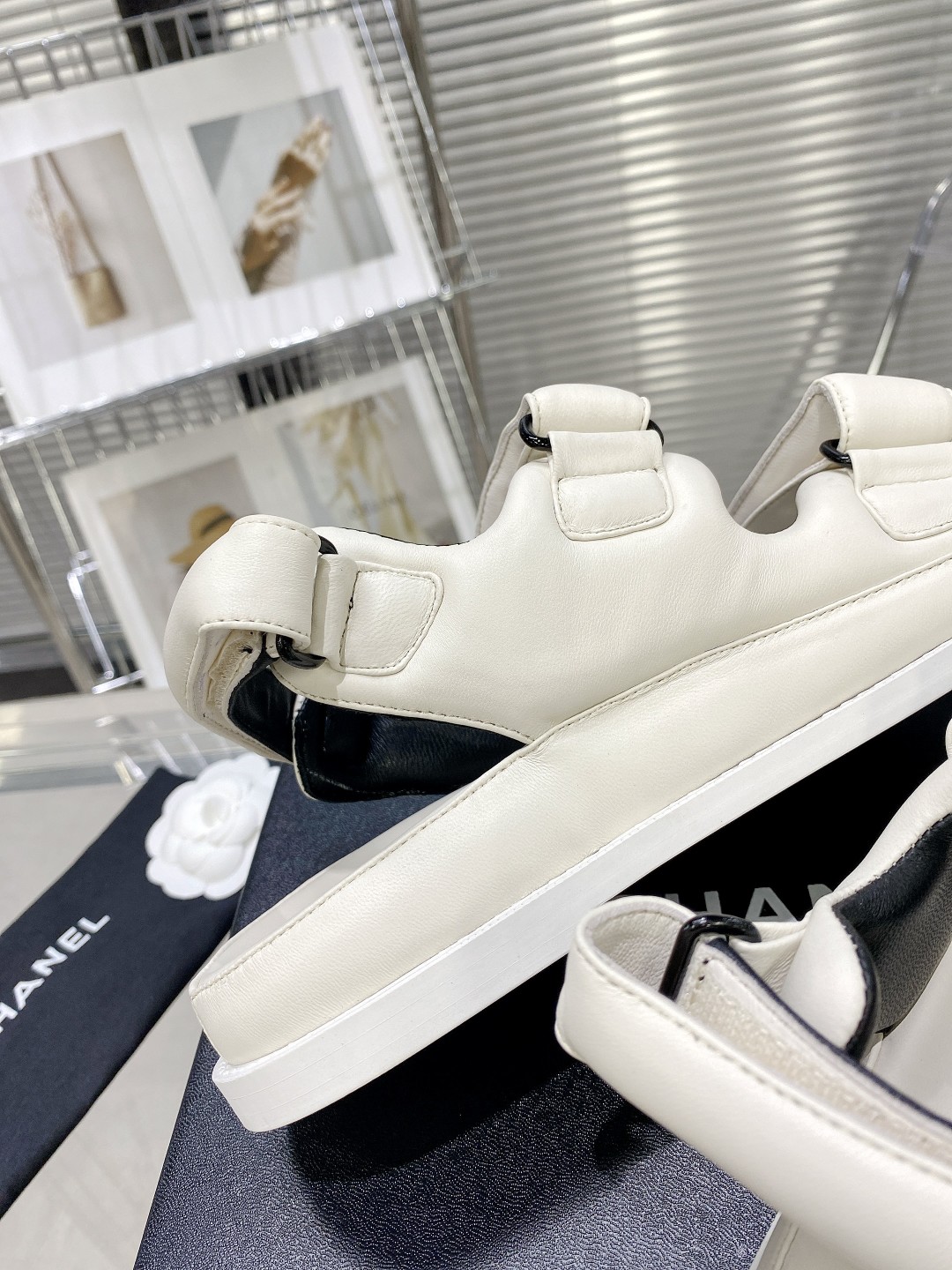 Ch**el Women’s Sandals With Ch**el Logo White For Women