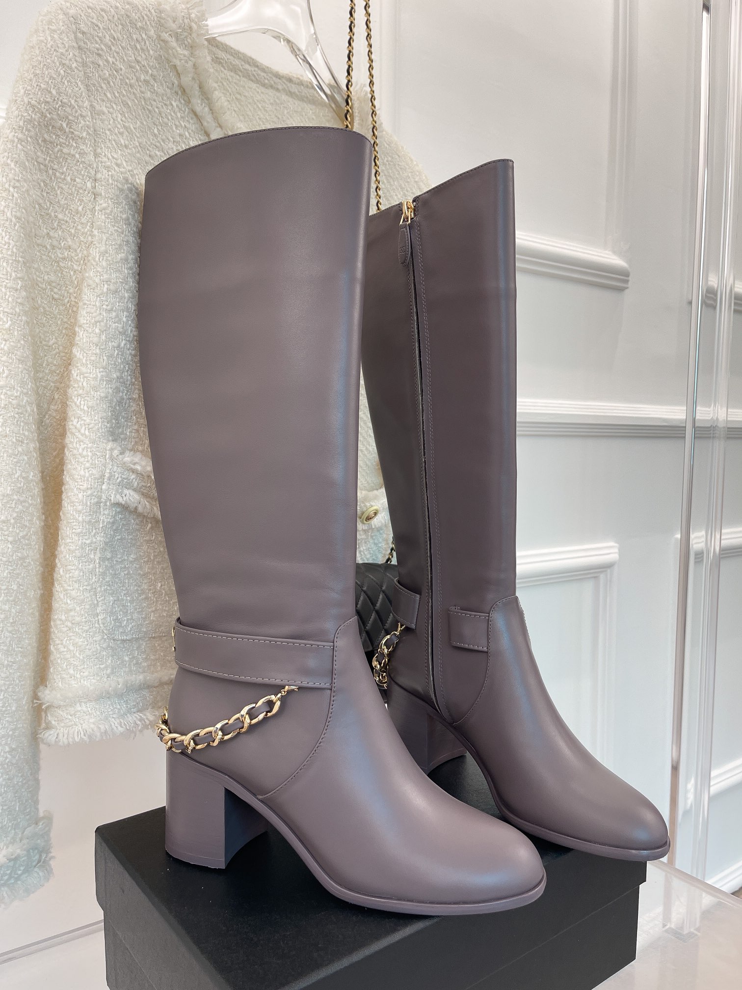 Ch**el Women’s High Boots With Chain Light Violet For Women 3.7in/ 9.5cm